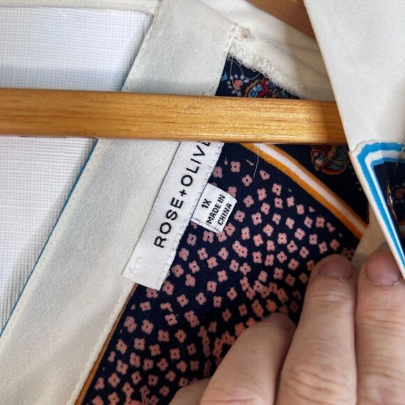 Rose & Olive Bold Pattern Boho Blouse Vneck Poncho Statement Size 1X - Picture 8 of 9